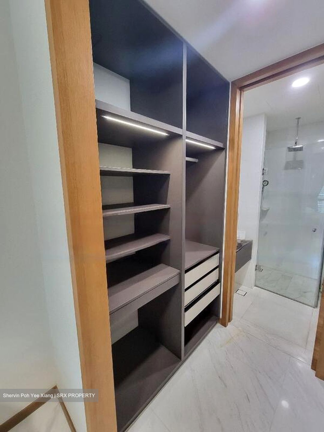 Marina One Residences (D1), Apartment #572710011